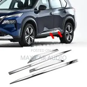 Nissan X-Trail Door Body Side Molding