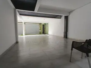 Luxury Fully Furnished 3 Bed Apartment for Rent Madiwela..