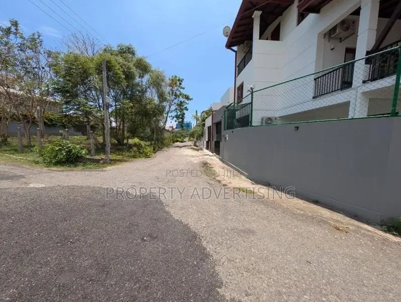 Gated Community Land in Thalawathugoda Samagi Mawatha