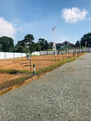 Best Land for Sale Athurugiriya Road Oruvala
