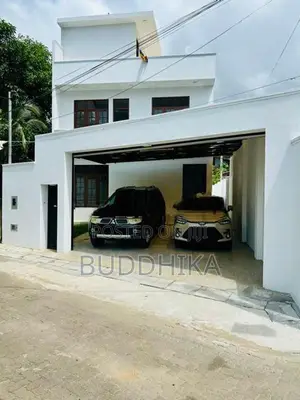 House for Sale in Nugegoda Delkada