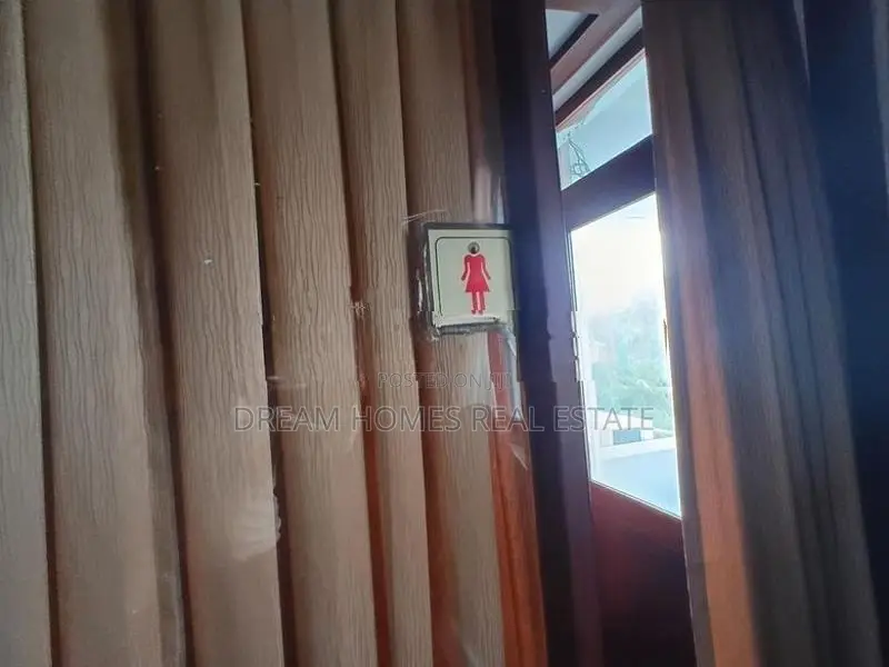 174 Rd Facing Office Space for Rent Pelawaththa