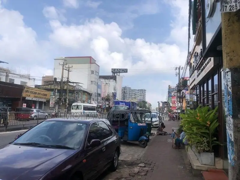 Shop For Sale in Galle Road Dehiwala