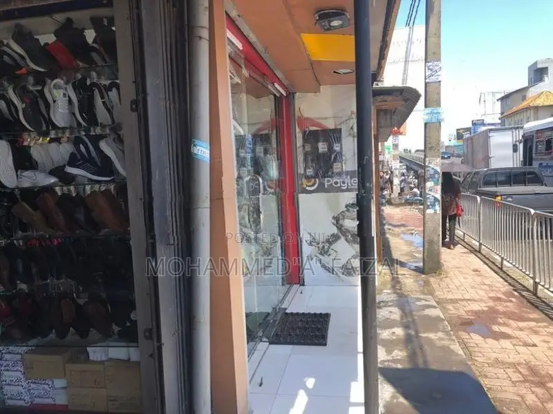 Shop For Sale in Galle Road Dehiwala