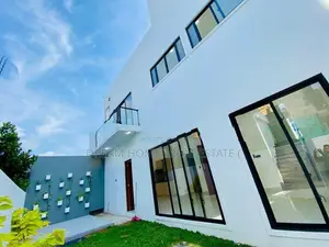 Ultra Modern Brand New House Sale Athurugiriya