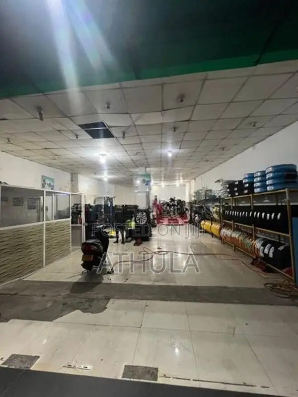 Prime Commercial Property for Sale Facing Boralesgamuwa Town