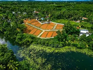 උයන්වත්ත වැවට මුහුණලා අගනා ඉඩමක්