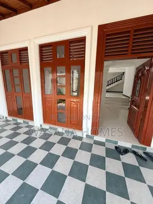 Large Two Storey House for Sale Boralesgamuwa