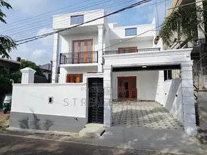 Modern Designed Luxury Three Story House For Sale In Piliyandala