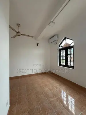 Spacious 5 Bedroom House for Rent at Havelock Town, Colombo 05