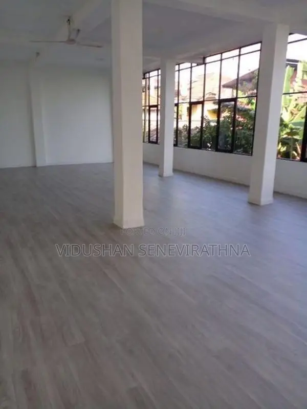Prime 3-Storey Commercial Building for Rent – 500m from Galle