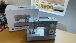 Singer Heavy Duty Sewing Machine -4411