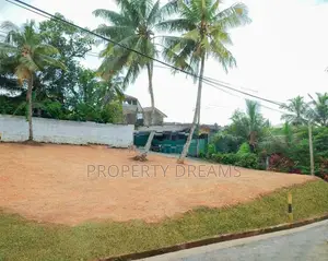 Land For Sale Athurugirya