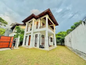 Modern 5 Bedroom Luxury House for Sale – Kalalgoda