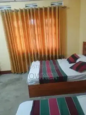 5 Luxury Holiday Bungalow and Rooms Rent in Jaffna Town