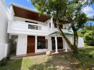 Spacious House for Sale in Boralesgamuwa