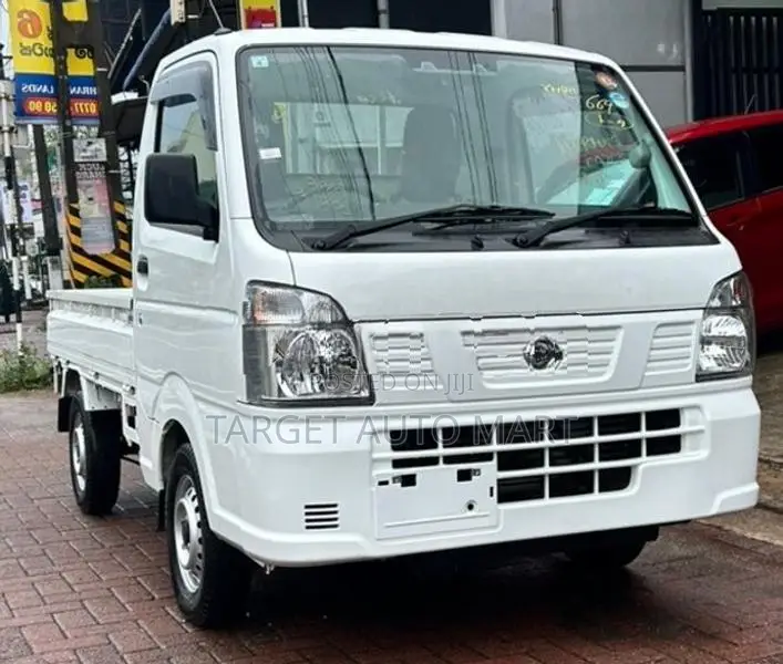 Suzuki Carry 2024