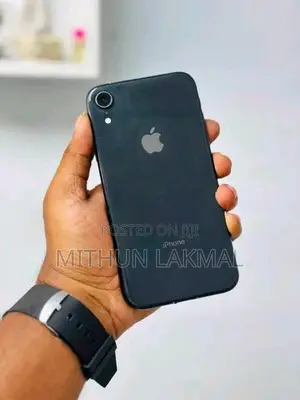 Apple iPhone XR (Used)