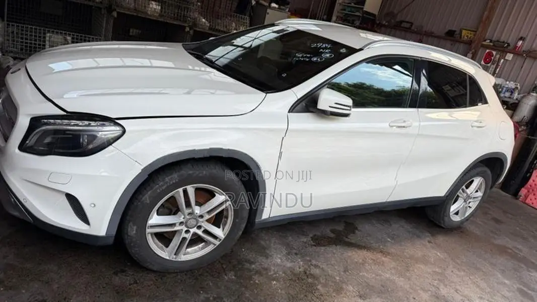 Benz GLA 250 Parts
