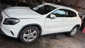 Benz GLA 250 Parts