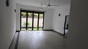 House For Sale In Colombo 8