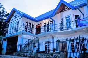 9 Bedroom Luxury Villa for Sale - Katumana, Nuwara Eliya