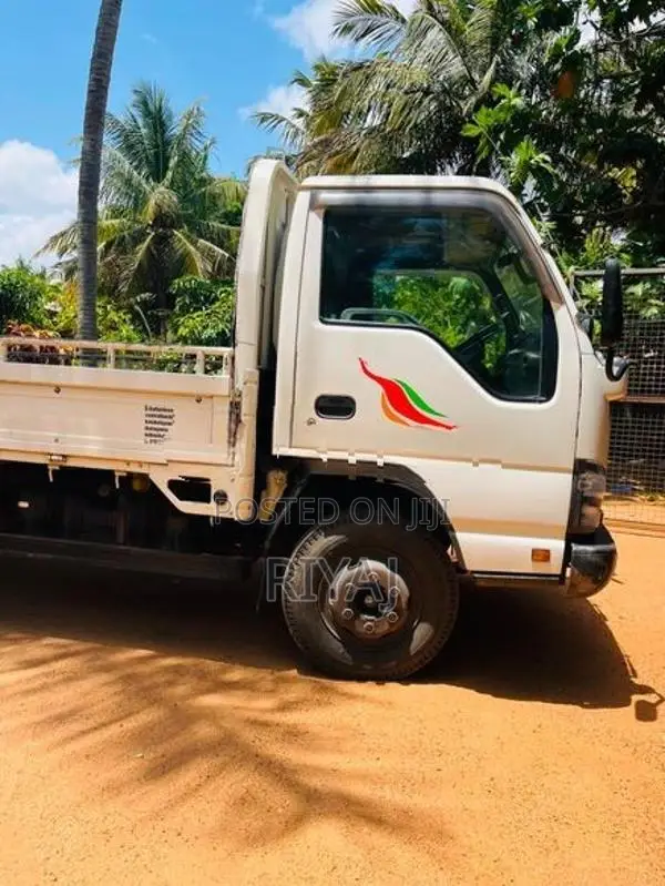 Isuzu 350 2006
