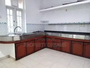 Kottawa Pannipitiya Prestigious Family Home Luxury Comfort Combined
