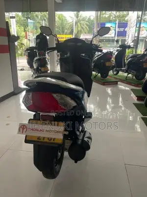 Honda Dio 2017