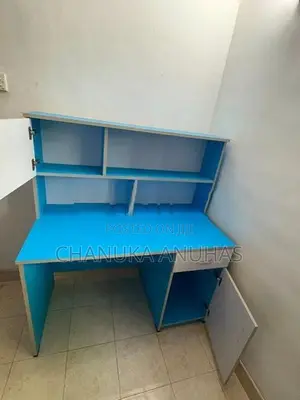 Damro Wooden Study Table with Bookshelf