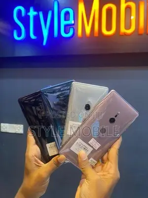Sony Xperia XZ2 4GB 64GB (Used)