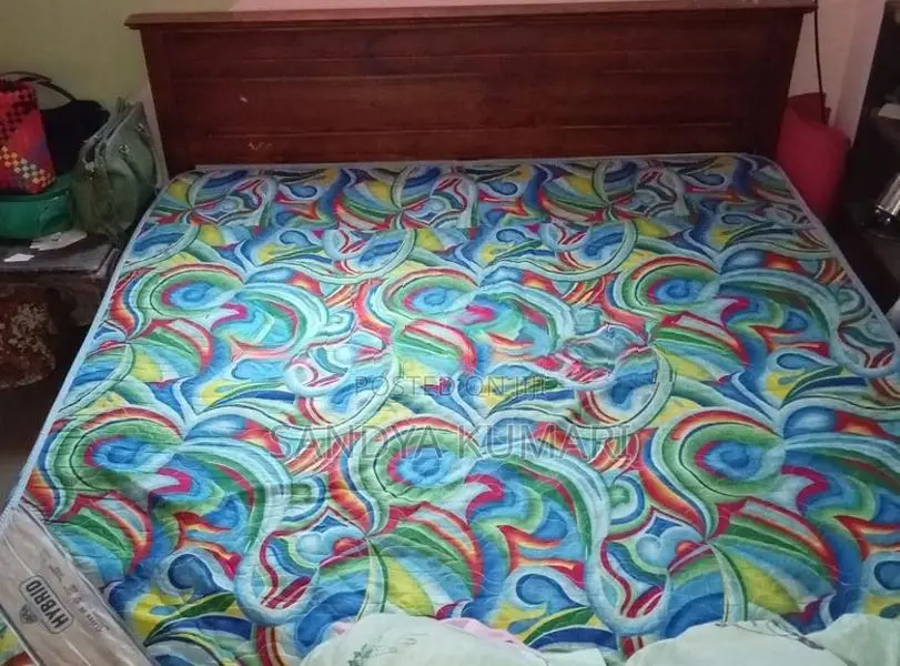 King Size Bed With Mattress