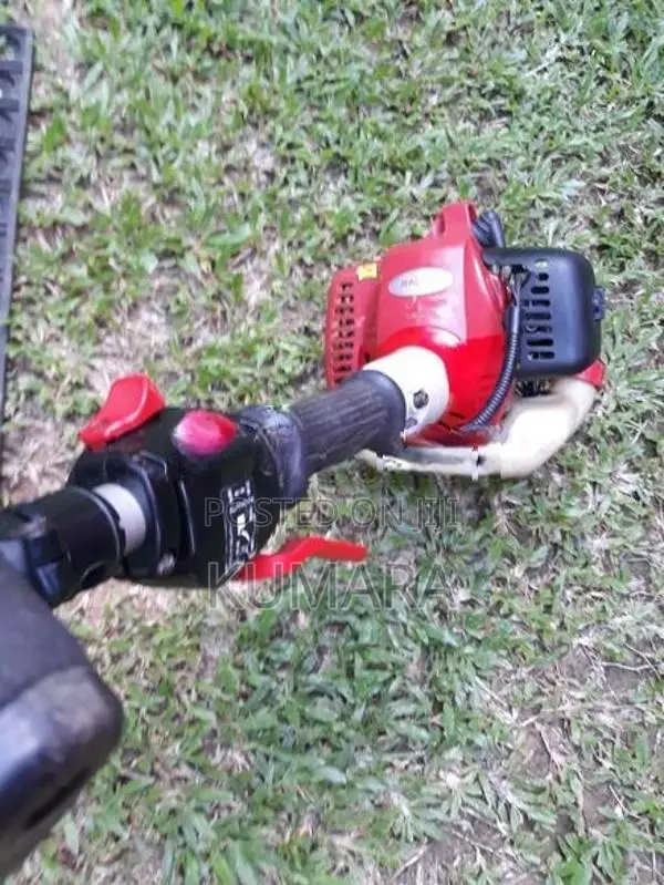 Grass Cutter Machine