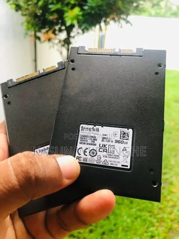 960 GB SATA SSD