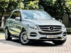 Mercedes Benz GLE 300D Premium Plus 4 Matic 2016
