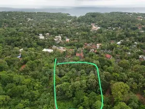 Hiriketiya Dikwella Beach Front Land Plot