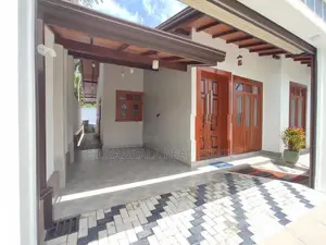 Singale Modern New House Piliyandala Town for Sale