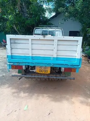 Toyota Dyna lh 30 1981