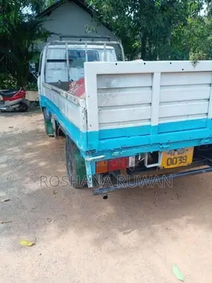 Toyota Dyna lh 30 1981