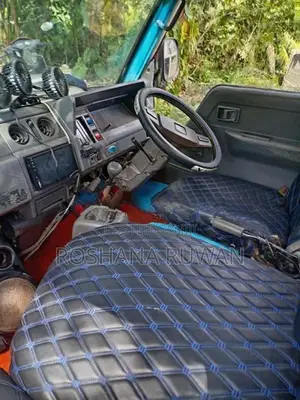 Toyota Dyna lh 30 1981