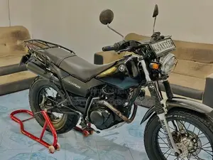 Yamaha TW 2011
