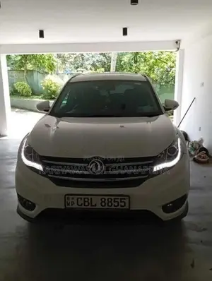 DFSK Glory Auto 2021