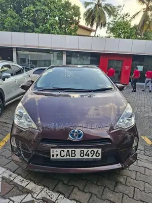 Toyota Aqua 2014