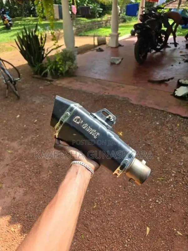 Akrapovic Exhaust Bajaj Pulsar N160