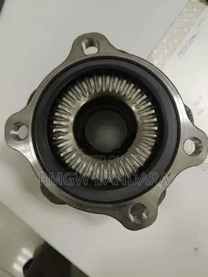 BMW 740LE M Sport-Back Wheel Hab Razer