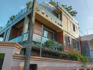 Luxury 3 Storey House For Sale in Kiribathgoda,කිරිබත්ගොඩින් තෙමහල් නි