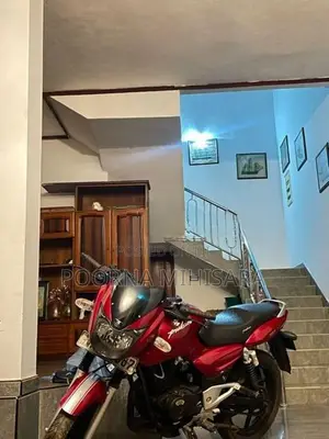 Bajaj Pulsar 180 2005