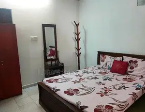 Room for Short Term Rental Colombo 6