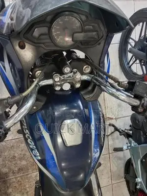 Bajaj Discover 125 2016
