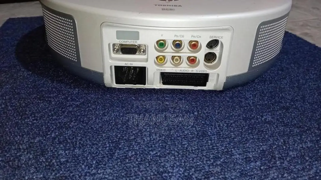Toshiba Projector